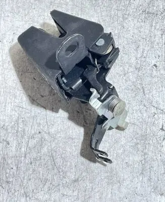 Volkswagen Caddy Tailgate/trunk/boot lock/catch/latch 7H0827161A
