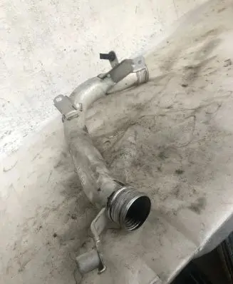 Volvo S90, V90 Intercooler hose/pipe 31370288