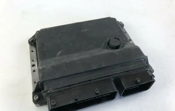 Toyota Avensis T270 Other control units/modules 8966105E41 H892