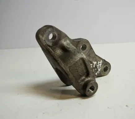 Ford Ecosport Engine mounting bracket KYBG6P082DC