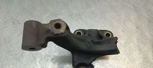 Skoda Superb B8 (3V) EGR valve cooler bracket 04L131425