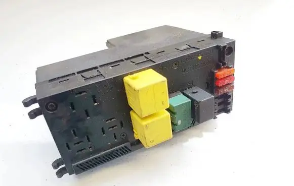 Mercedes-Benz C W202 Fuse box set 0225455332 309872