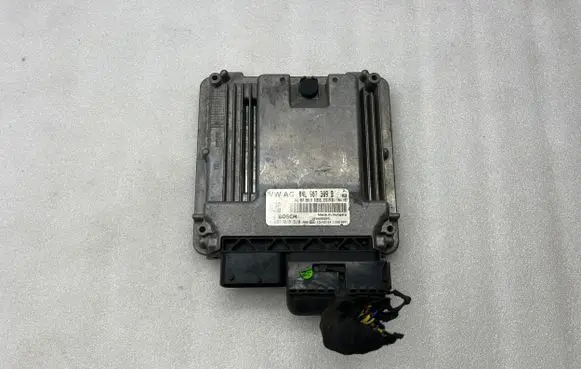 Skoda Octavia Mk2 (1Z) Engine control unit/module 04L907309B
