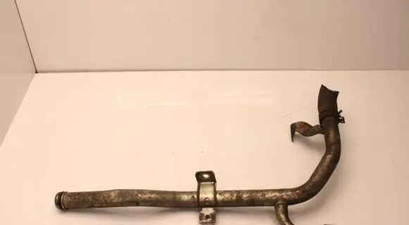 Nissan Note (E11) Engine coolant pipe/hose