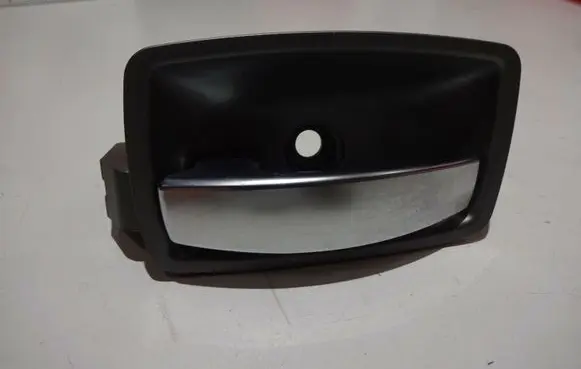 BMW 7 E65 E66 Front door interior handle 7024303