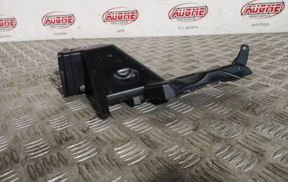 Audi Q5 SQ5 Air intake duct part 8K1819151A