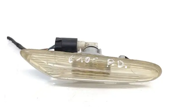 BMW 1 E81 E87 Front fender indicator light 6932998 63136932998