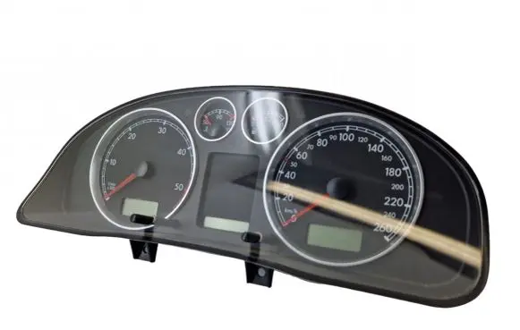 Volkswagen PASSAT B5 Speedometer (instrument cluster) 3B0920805F