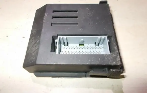 Renault Megane I Other control units/modules 9140010352 7700427697a