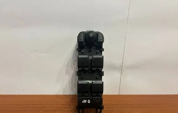 Land Rover Discovery Sport Electric window control switch FK7214540AC HW02SWA03 16W291