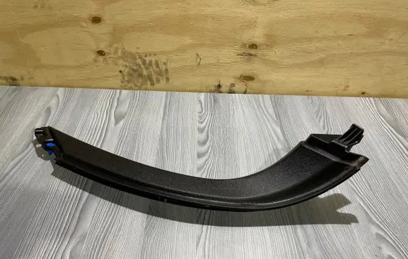 Tesla Model S Bottom trim 100906500C