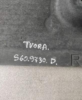 Volvo S60 Center/middle under tray cover 31333784