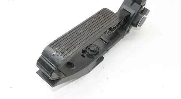Mercedes-Benz S W221 Accelerator throttle pedal A2203000104