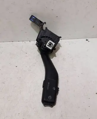 Volkswagen Golf V Wiper control stalk 1K0953519C 01203507 20350751535253