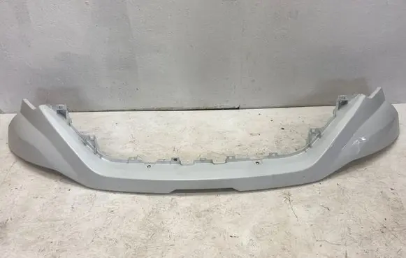 Iveco Daily 6th gen Front bumper upper radiator grill 5803131228