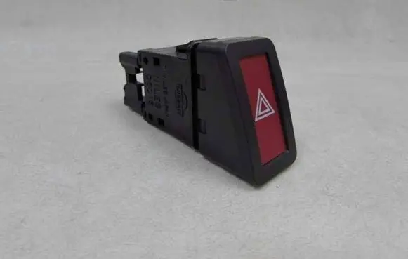Nissan Almera N16 Hazard light switch 58050