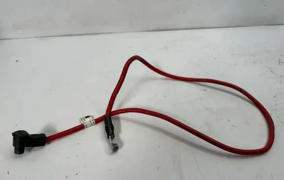 Mercedes-Benz E W213 Positive cable (battery) T915103