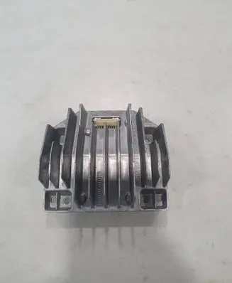 BMW 2 F46 LED ballast control module 1305715322
