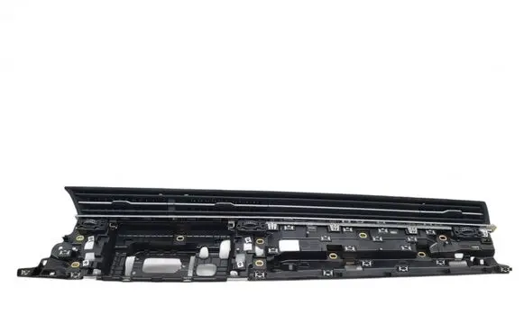Audi Q7 4M Dash center air vent grill 4M8820902