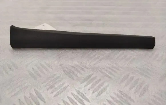 Porsche Cayenne (92A) (C) pillar trim 7P0868238