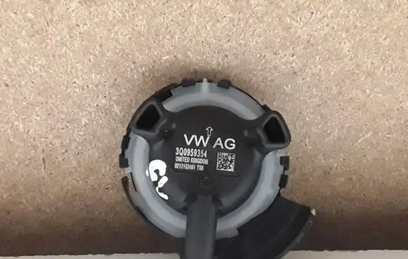 Skoda Octavia Mk3 (5E) Airbag deployment crash/impact sensor 3Q0959354