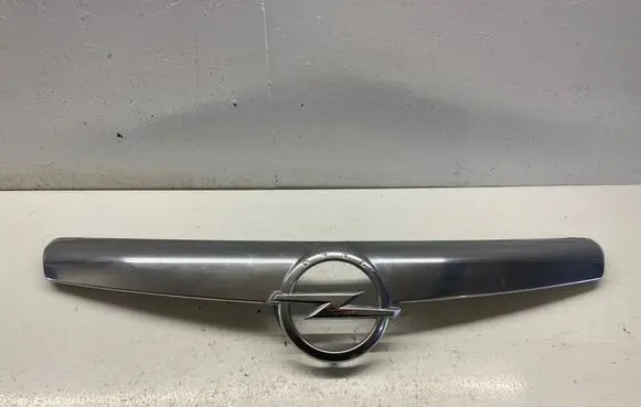 Opel Insignia A Front grill 13238421 551004542