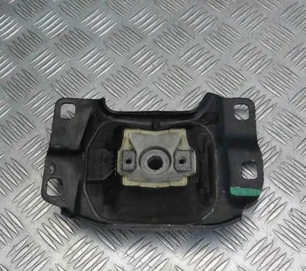 Ford Focus Engine mount bracket V617M121BB
