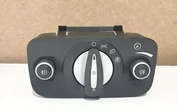 Ford Mondeo MK IV Light switch 13A824