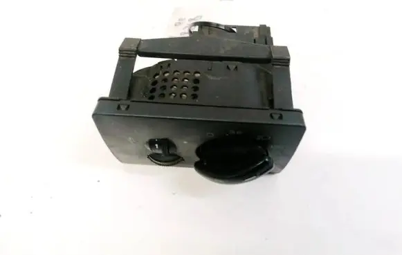 Ford Focus C-MAX Light switch 7M5T13A024