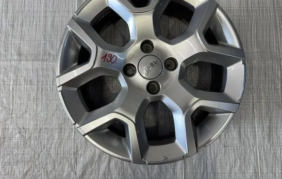 Jeep Avenger R19 alloy rim 52197382