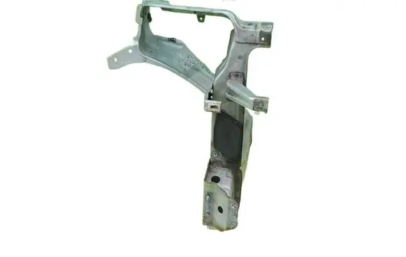 Suzuki Grand Vitara II Front side member PRZOD