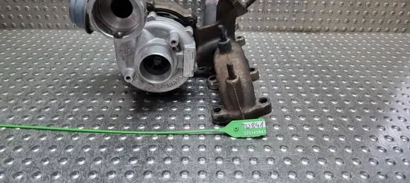 Volkswagen Golf IV Turbo S25145841 038253016G 7210215006S
