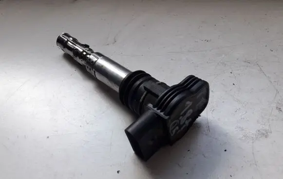 Audi TT Mk1 High voltage ignition coil 06A905115D