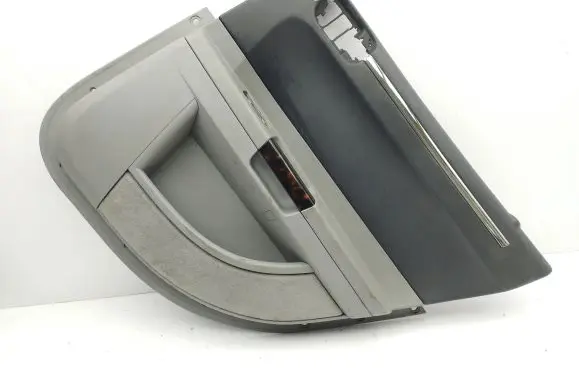 Chrysler 300 - 300C Rear door card panel trim
