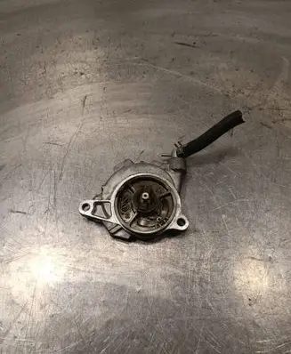 Vacuum pump