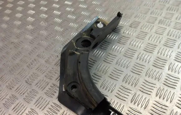 BMW X3 G01 Foot area side trim 7398017