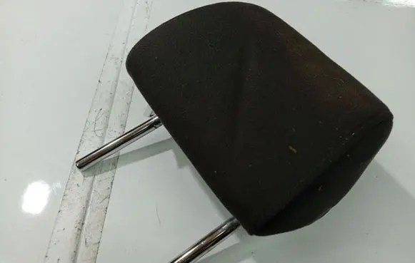 Audi A4 S4 B6 8E 8H Front seat headrest 