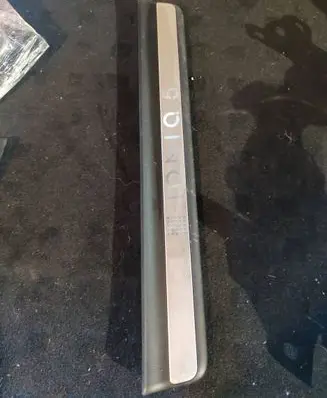 Hyundai Ioniq 5 Side skirt front trim 85884GI100
