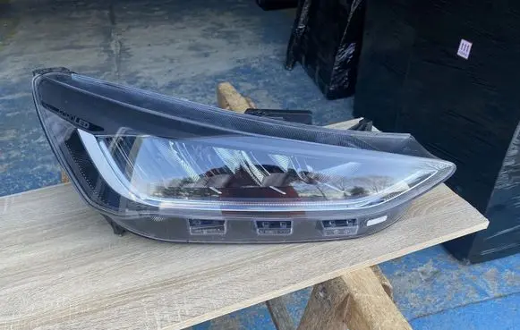 Ford Focus Headlight/headlamp NX7B-13E014-CD
