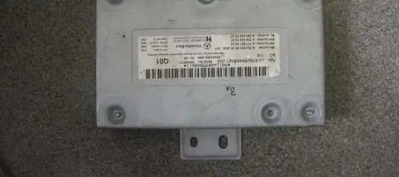 Mercedes-Benz C W204 Central body control module A2048708626