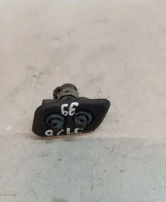 BMW 5 E39 Headlight washer spray nozzle 9128