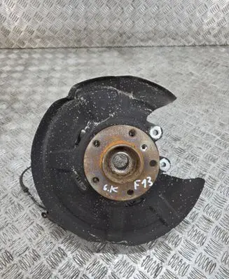 BMW 6 F12 F13 Rear wheel hub 6852893