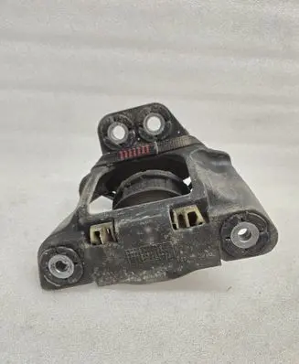 Volvo V60 Engine mount bracket 32137495