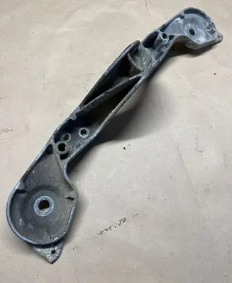 BMW 3 E46 Rear differential/diff mount bracket 1094421A