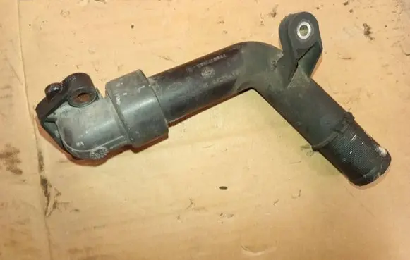 Renault Clio III Engine coolant pipe/hose 7700111985
