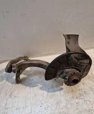 Volkswagen Phaeton Front wheel hub spindle knuckle 4E0258