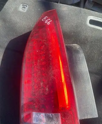 Cadillac CTS Tail light lenses 25902143
