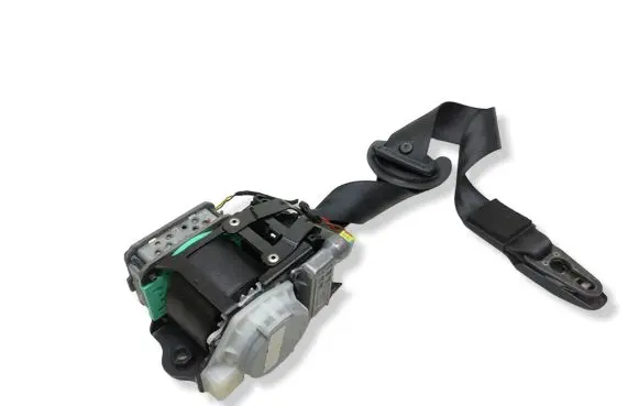 Volkswagen Touareg II Front seatbelt 307731899G48