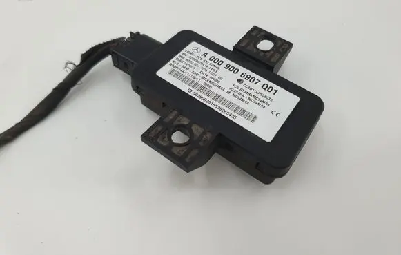 Mercedes-Benz C W205 Tire pressure control unit A0009028419 A0009006907 A0009017203
