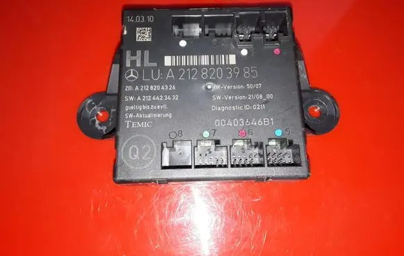 Mercedes-Benz C W204 Door control unit/module A2128203985 A2124423432 A2128204326